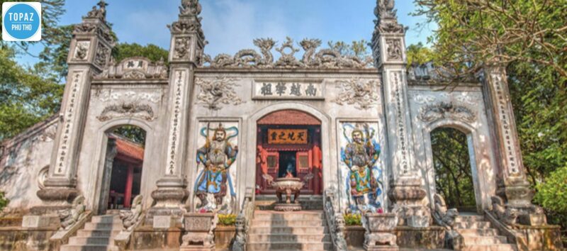 Hình ảnh cổng đền Hùng Phú Thọ oai nghiêm 